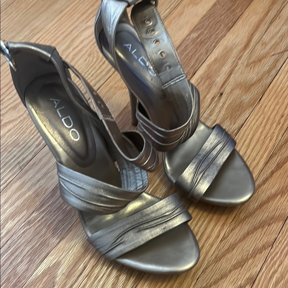 Aldo Silver Strappy Heels for Formal Occasions
